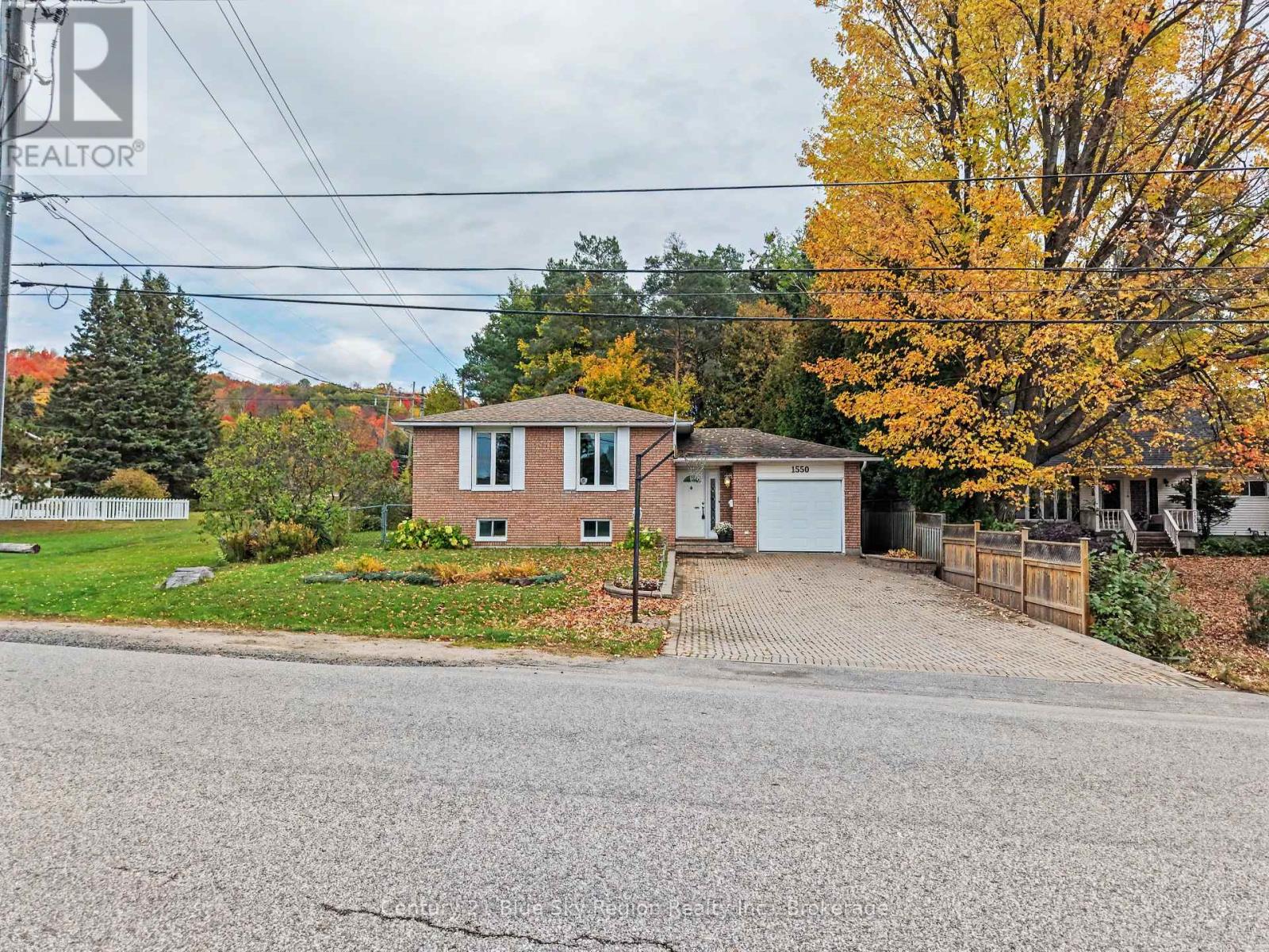 1550 Chapais Street Property Photo 48