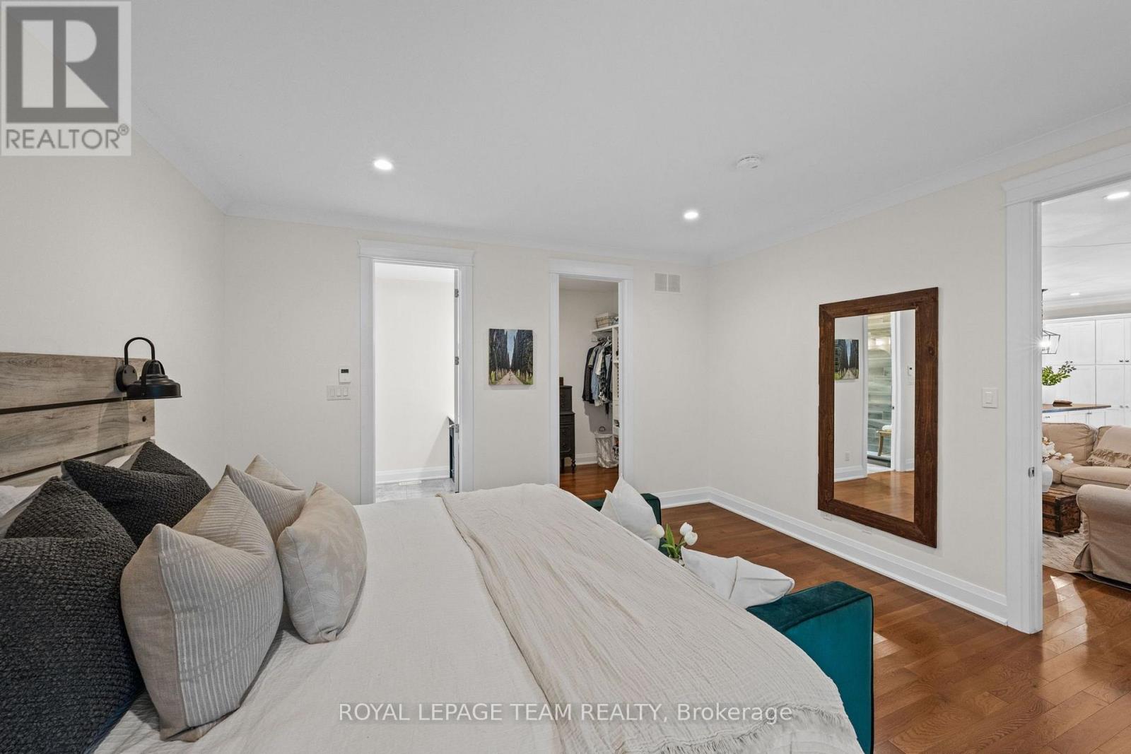 77 Juanita Avenue Property Photo 20