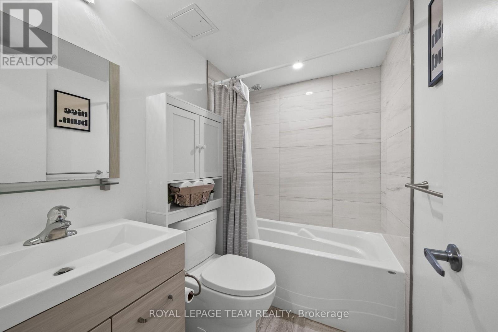 77 Juanita Avenue Property Photo 39