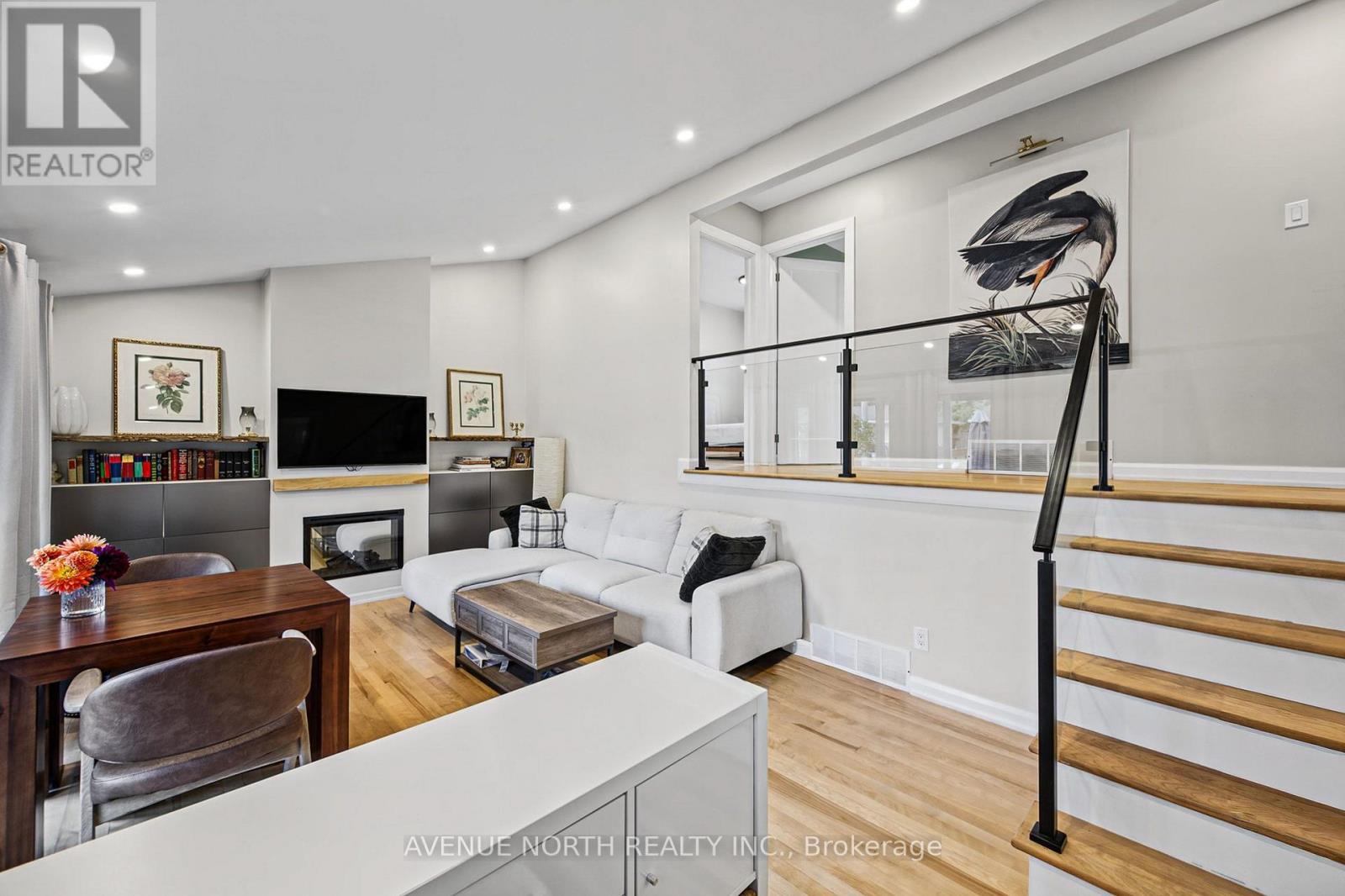 1174 Maybank Street Property Photo 11