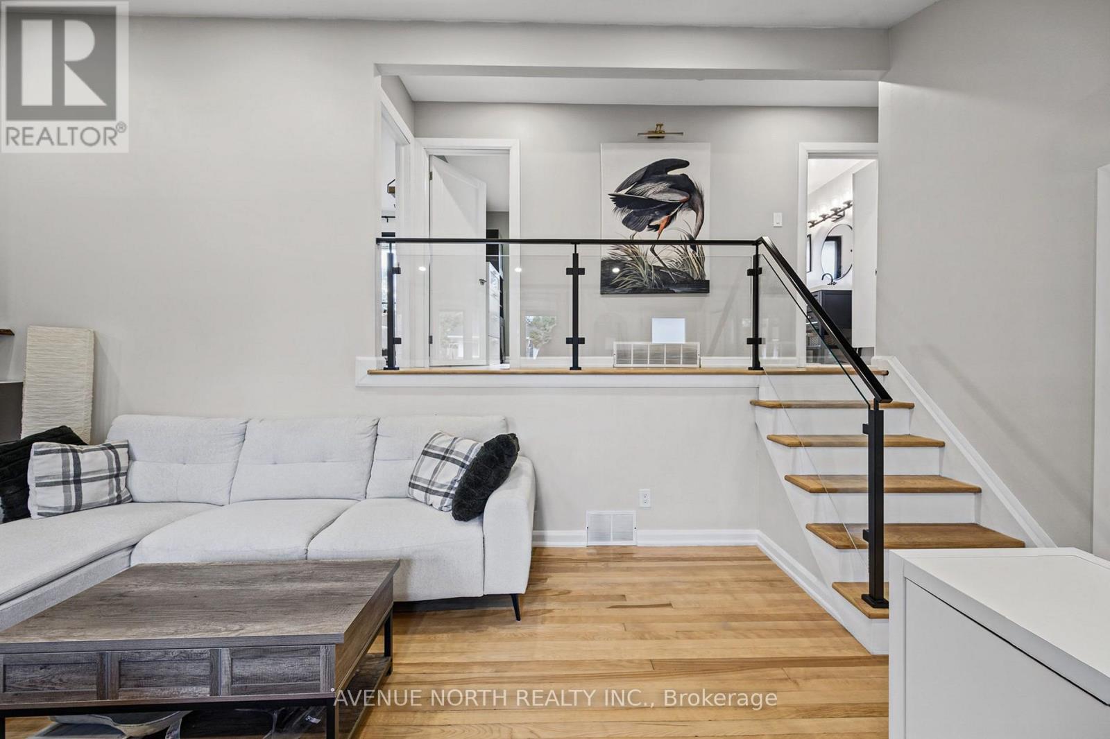 1174 Maybank Street Property Photo 12