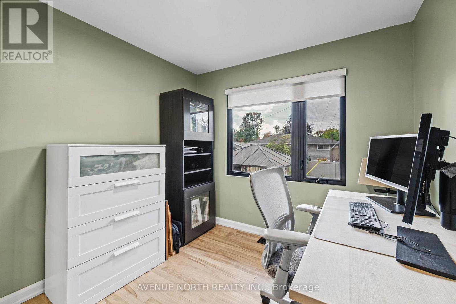 1174 Maybank Street Property Photo 26