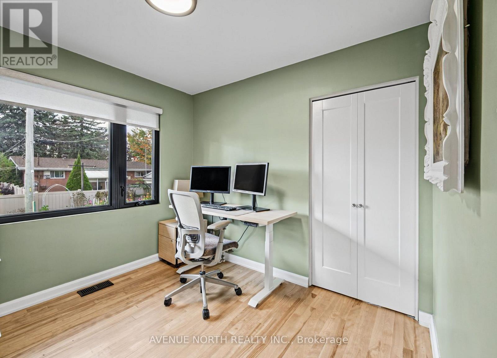 1174 Maybank Street Property Photo 28