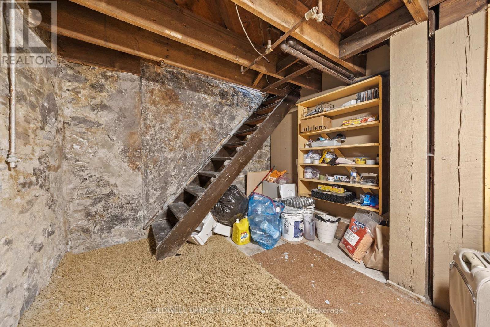 245 Bay Street Property Photo 33
