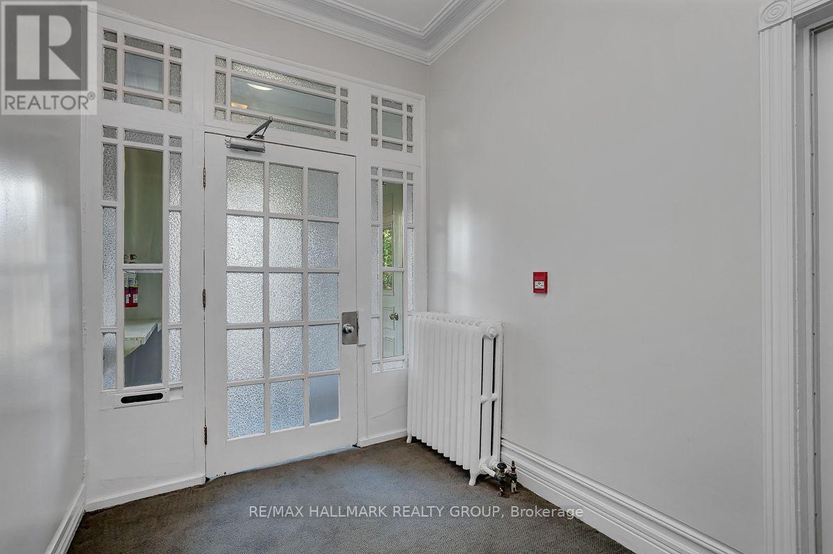 161-163 Gilmour Street Property Photo 4