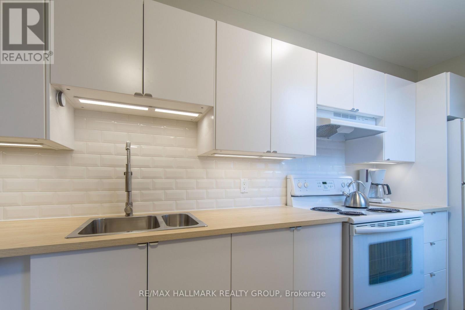 161-163 Gilmour Street Property Photo 10