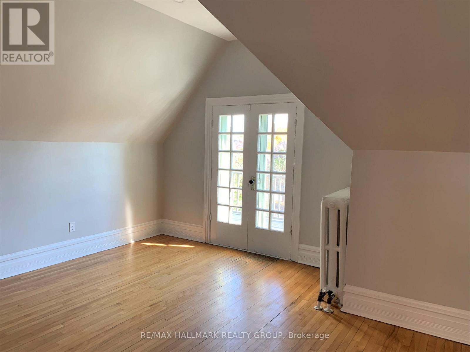 161-163 Gilmour Street Property Photo 27