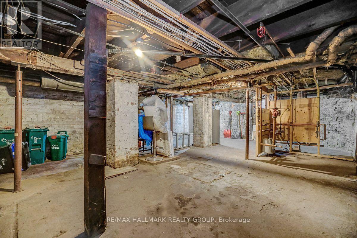161-163 Gilmour Street Property Photo 42