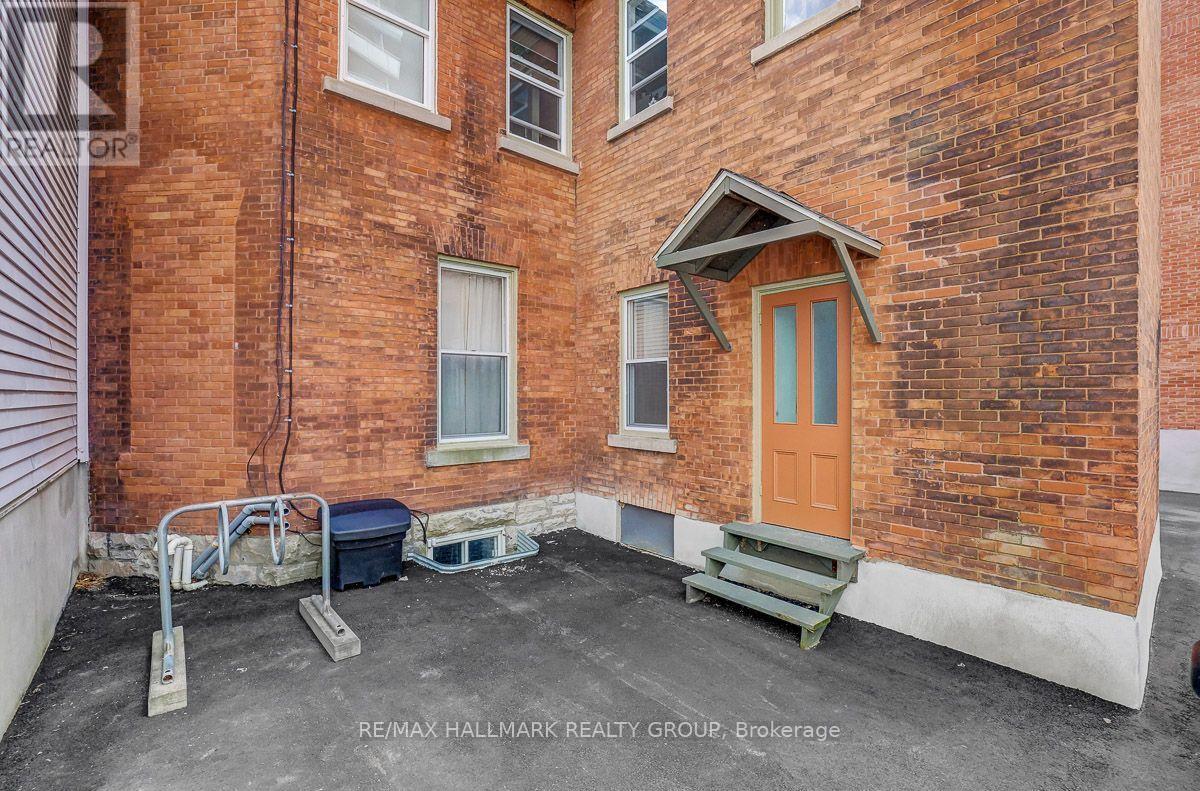 161-163 Gilmour Street Property Photo 48