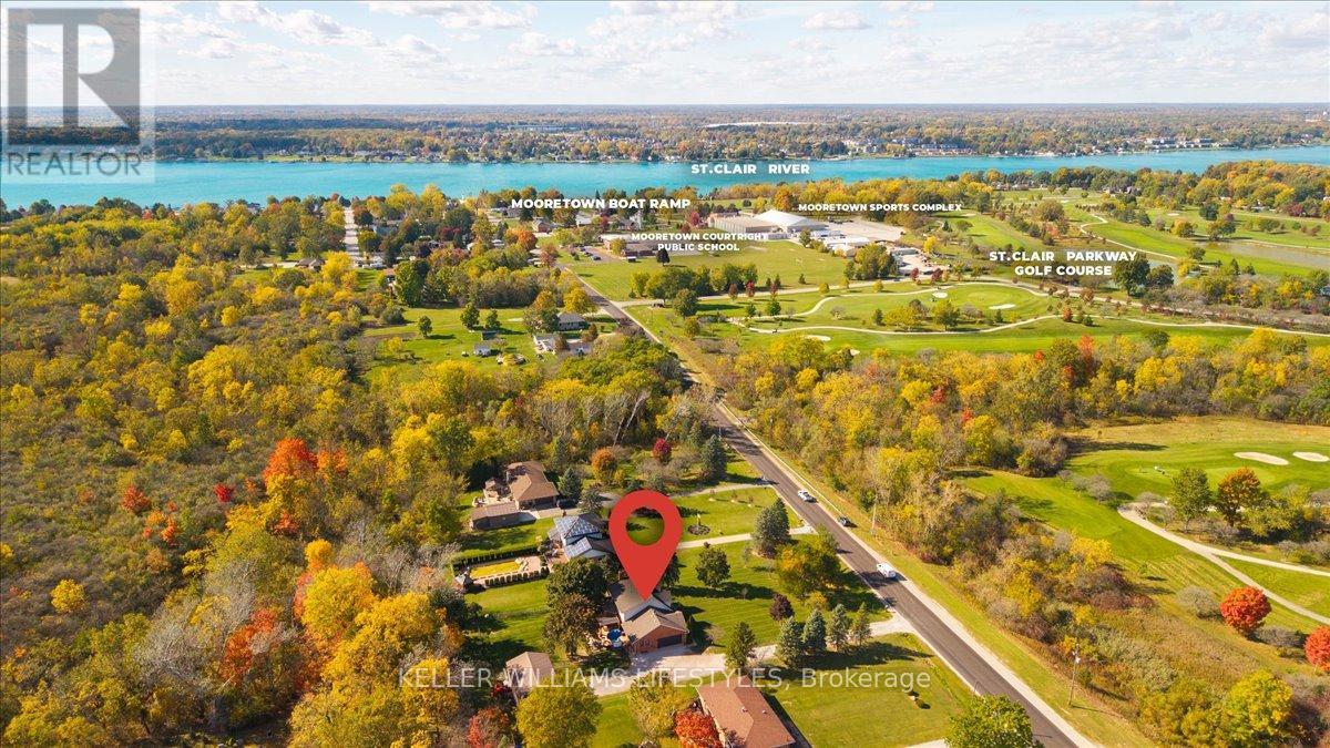 167 Moore Line Property Photo 3