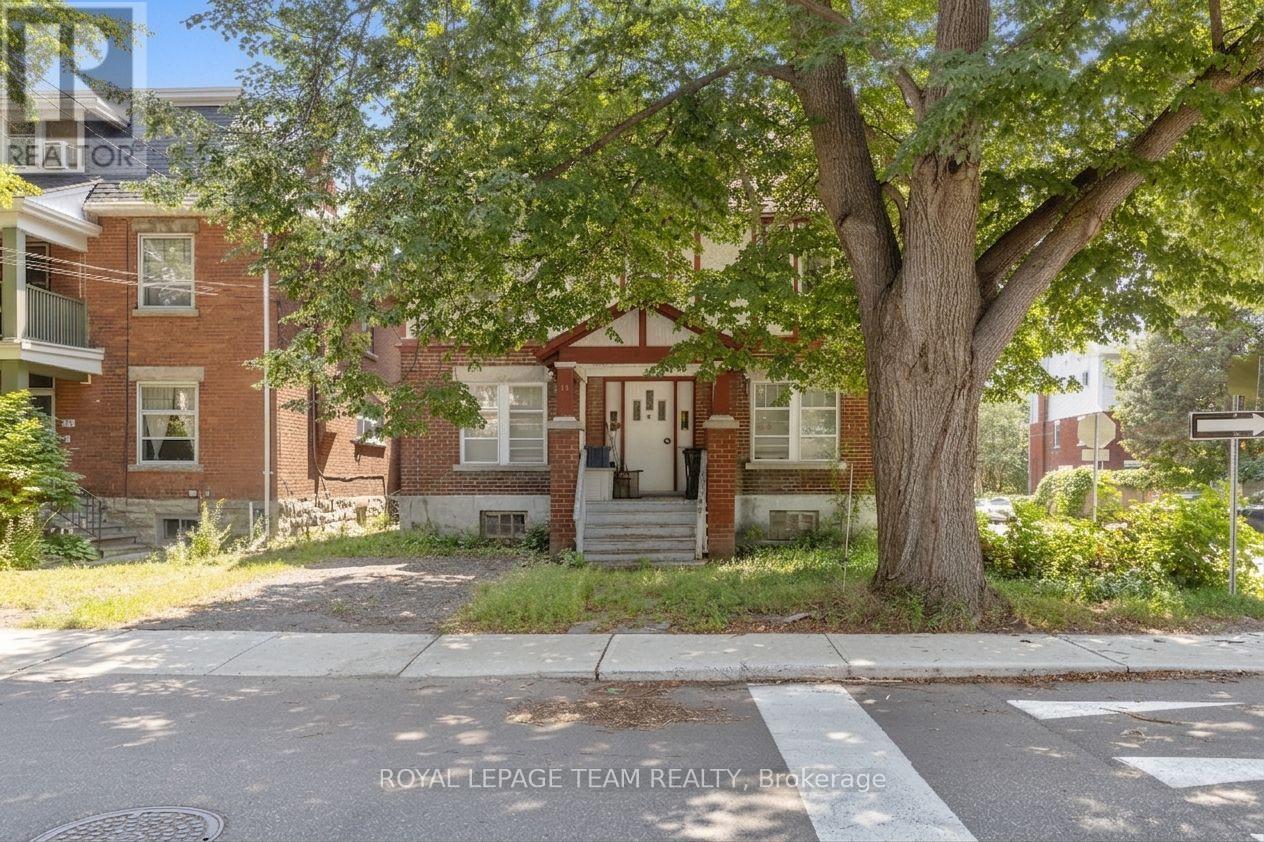 101 Grosvenor Avenue Property Photo 1