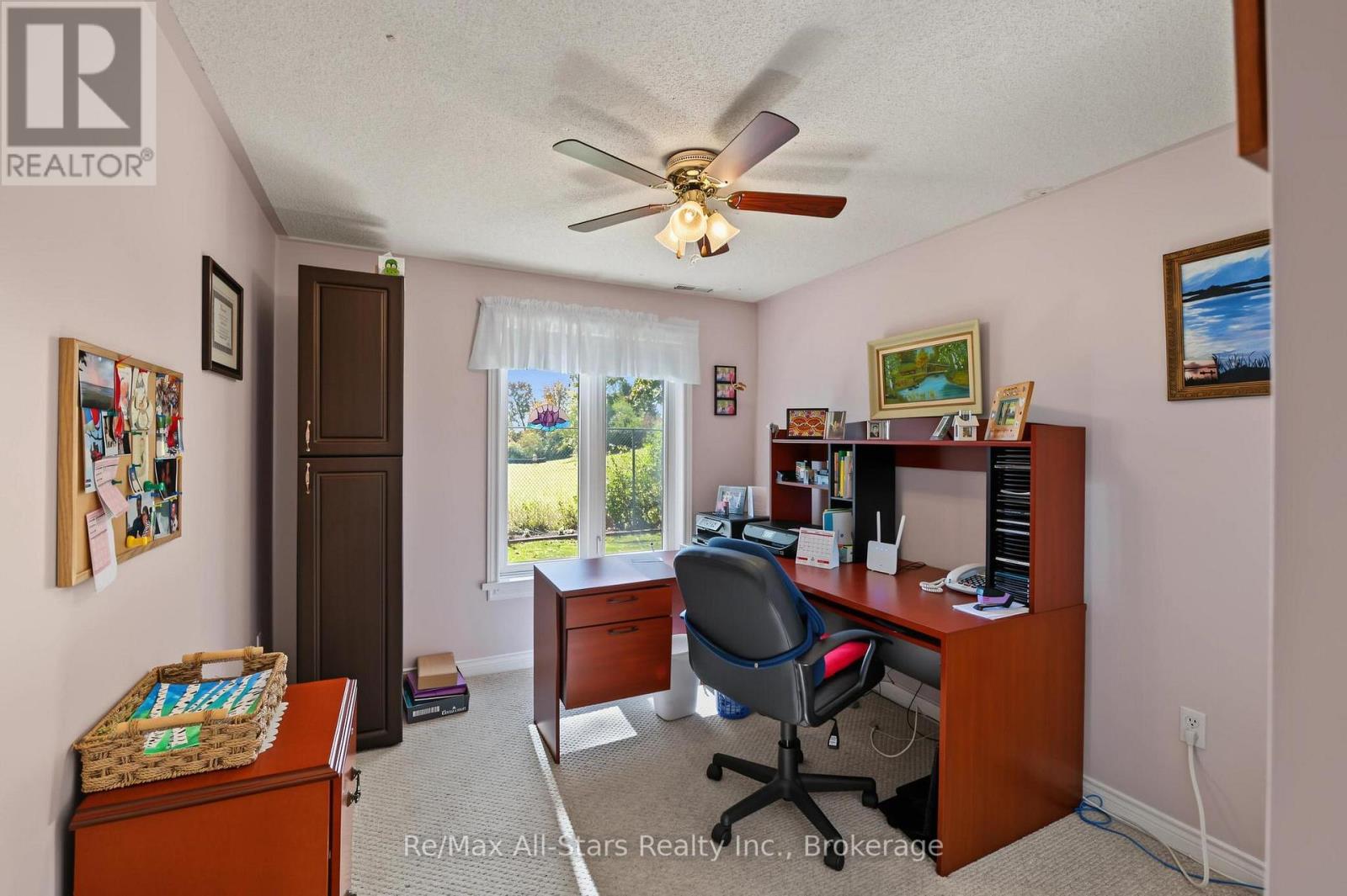 9 Hillview Drive Property Photo 30