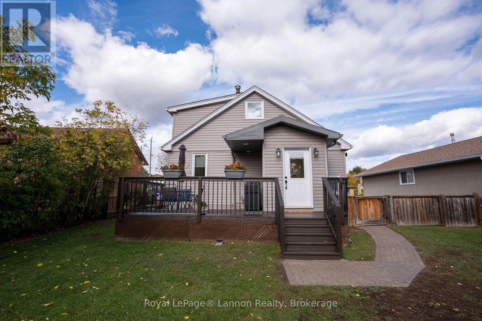 95 Oswald Street Property Photo 2