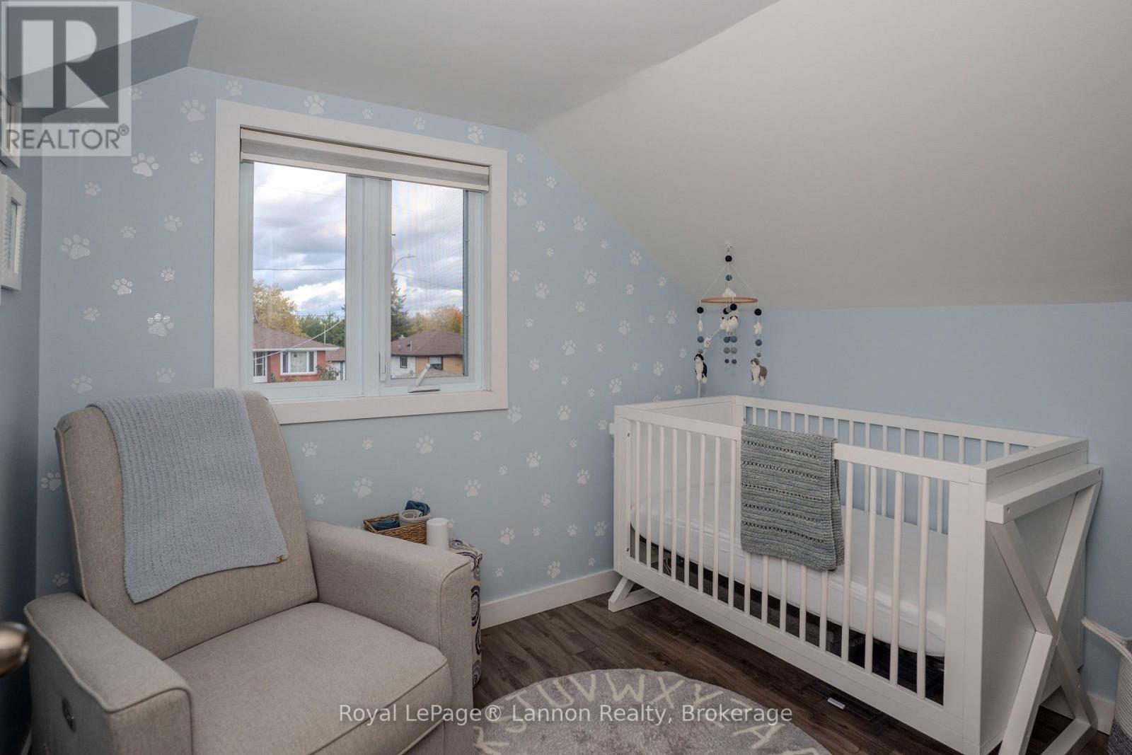 95 Oswald Street Property Photo 28