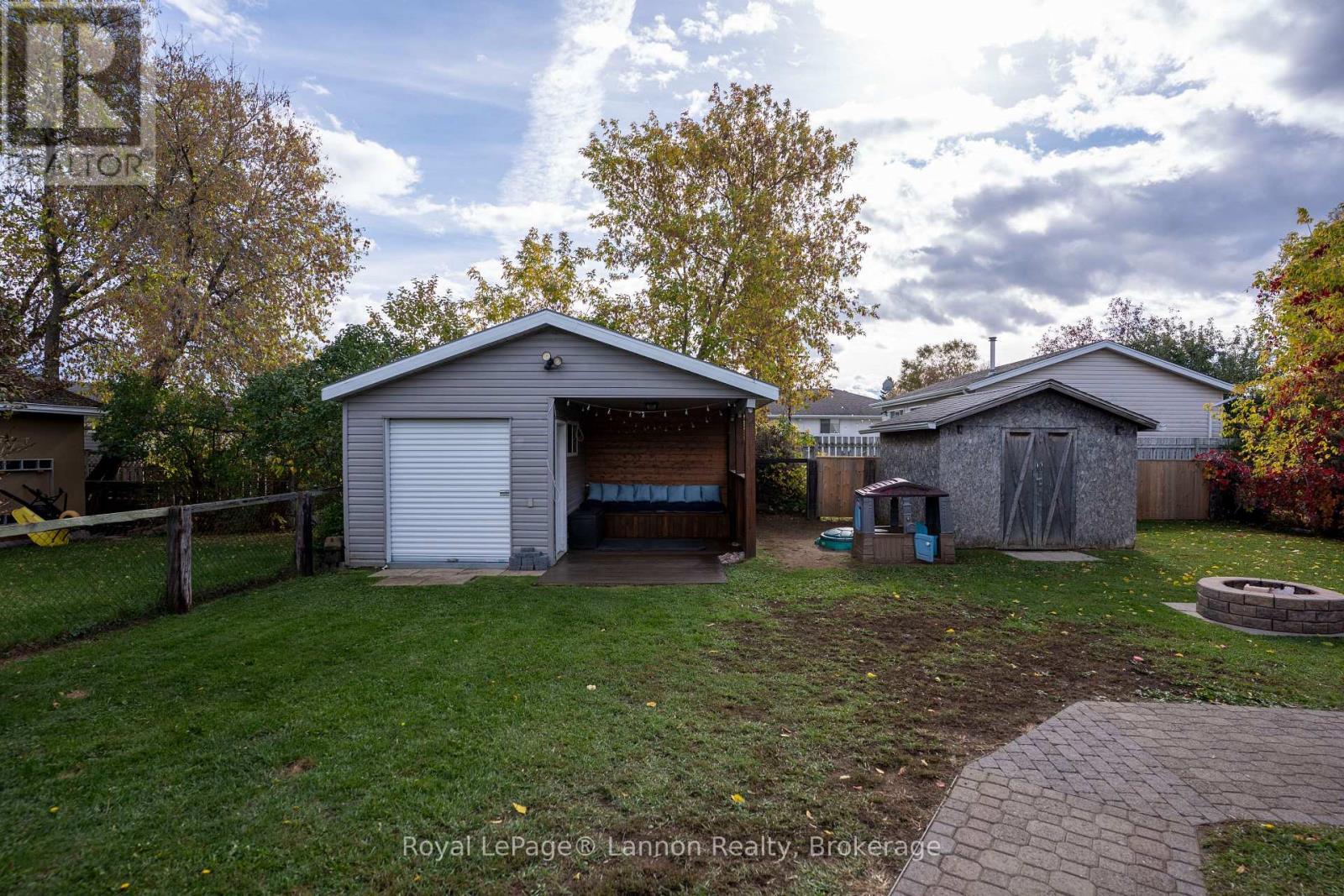 95 Oswald Street Property Photo 42