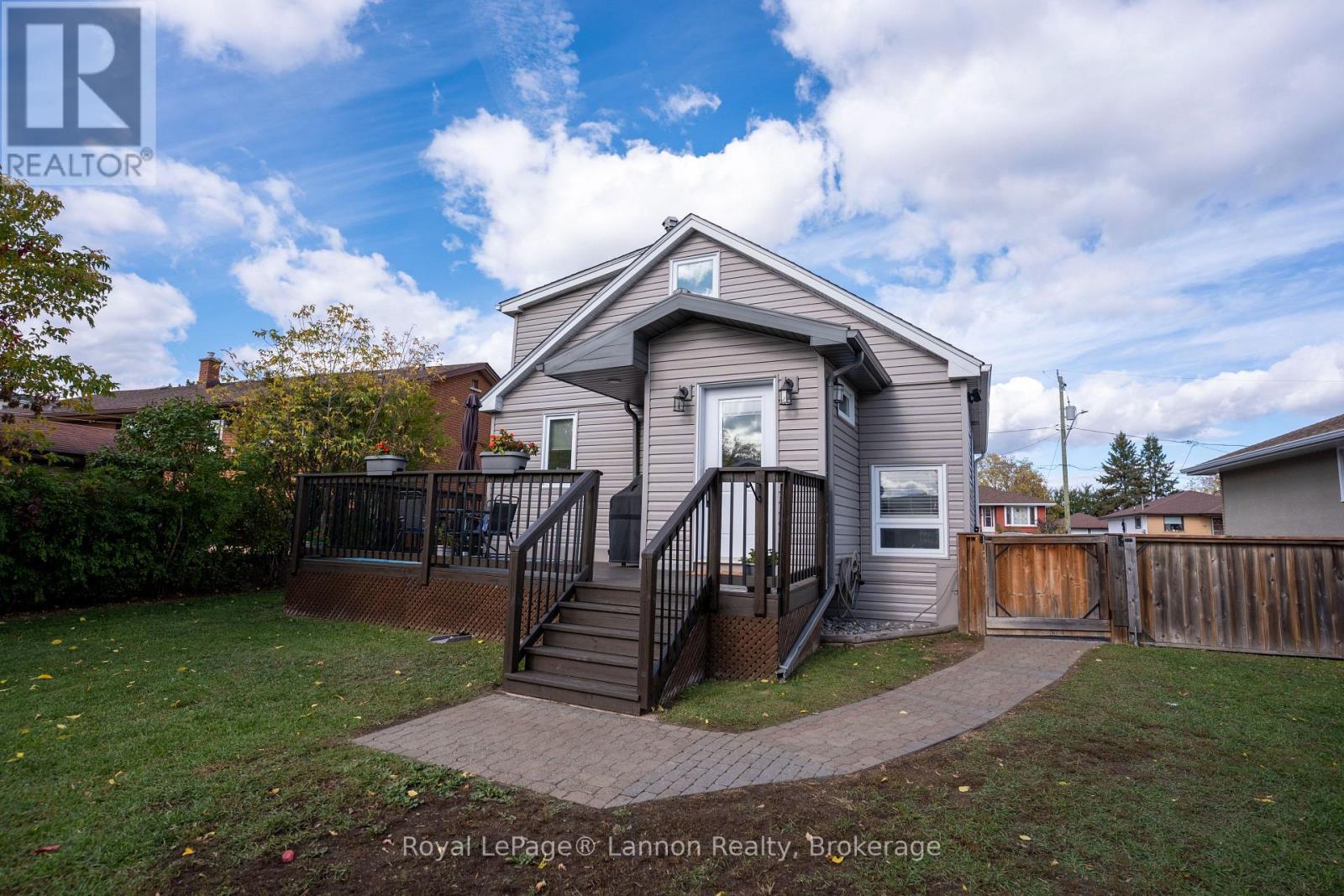 95 Oswald Street Property Photo 43