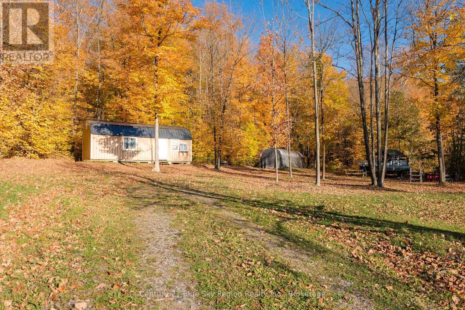 365 Sunnyside Road Property Photo 14