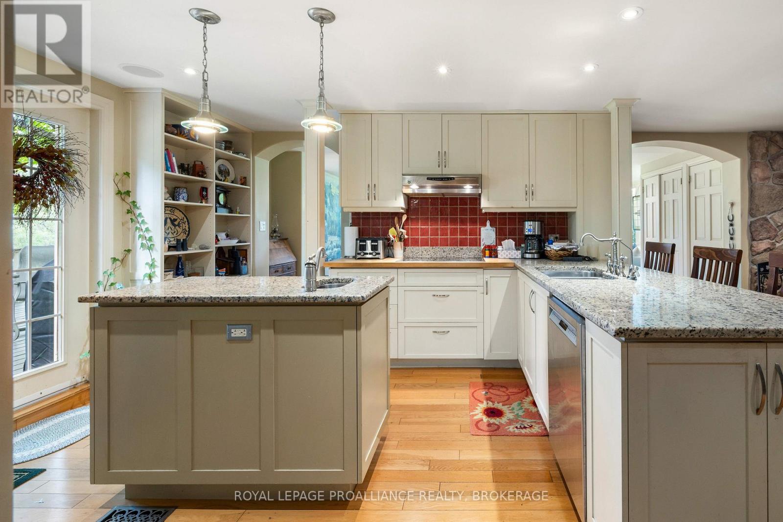 3330 Amey Road Property Photo 6