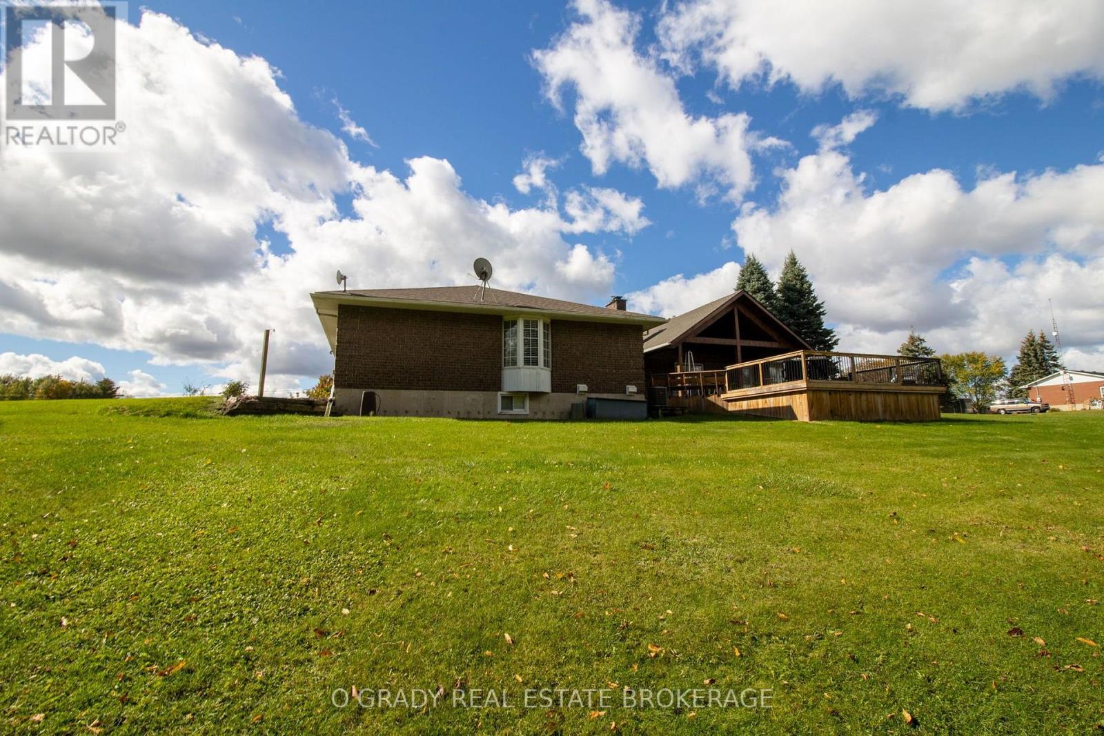 4885 County Road 6 Road Property Photo 6