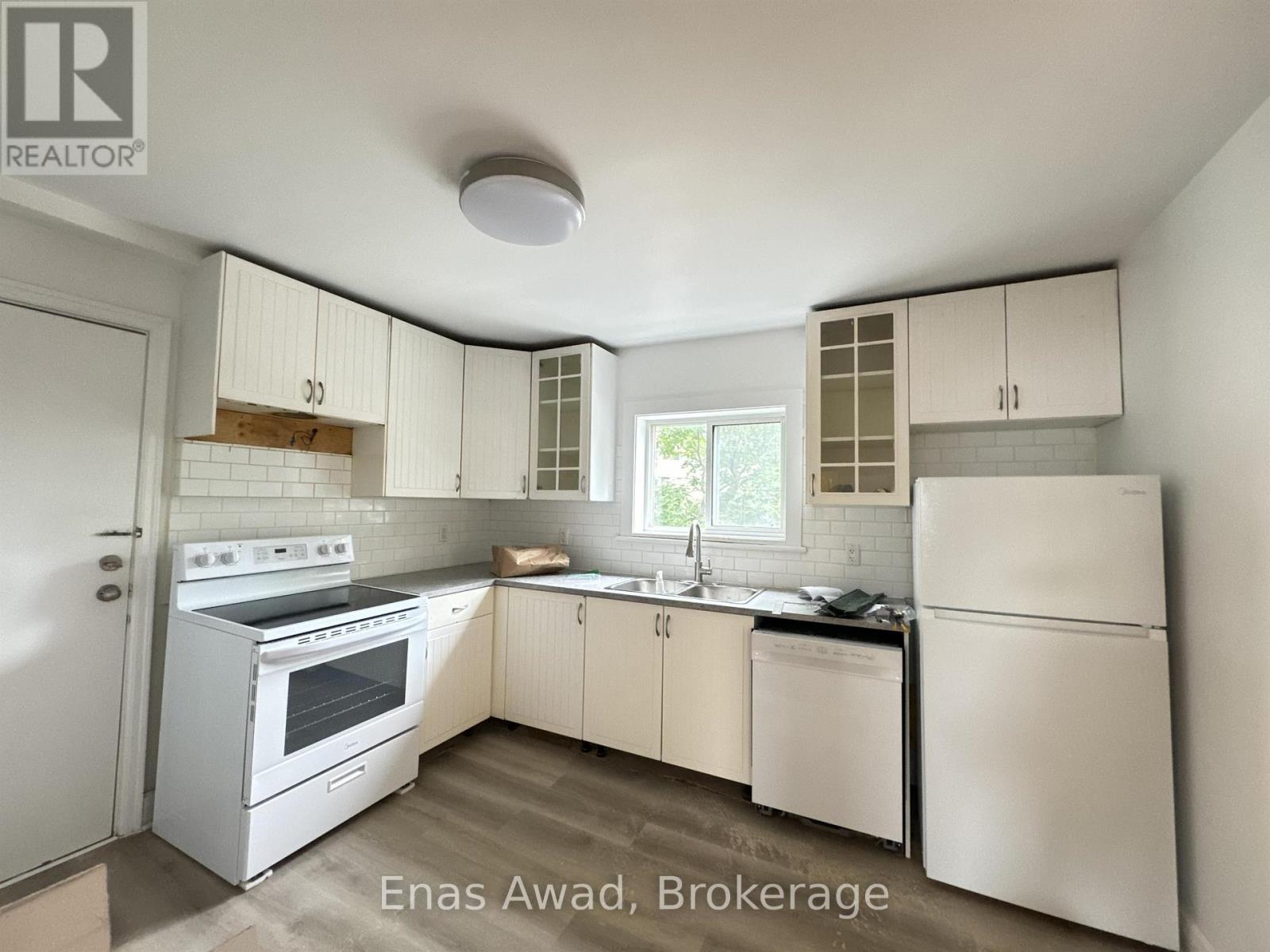 3 - 64 Genest Street Property Photo 2