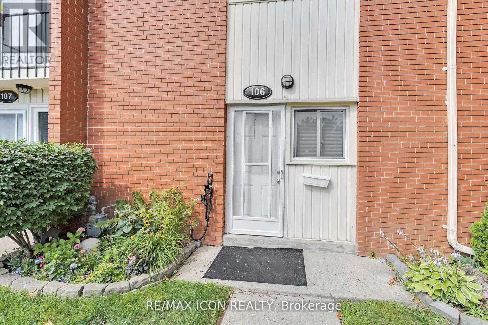 106 - 1090 Kipps Lane Property Photo 4