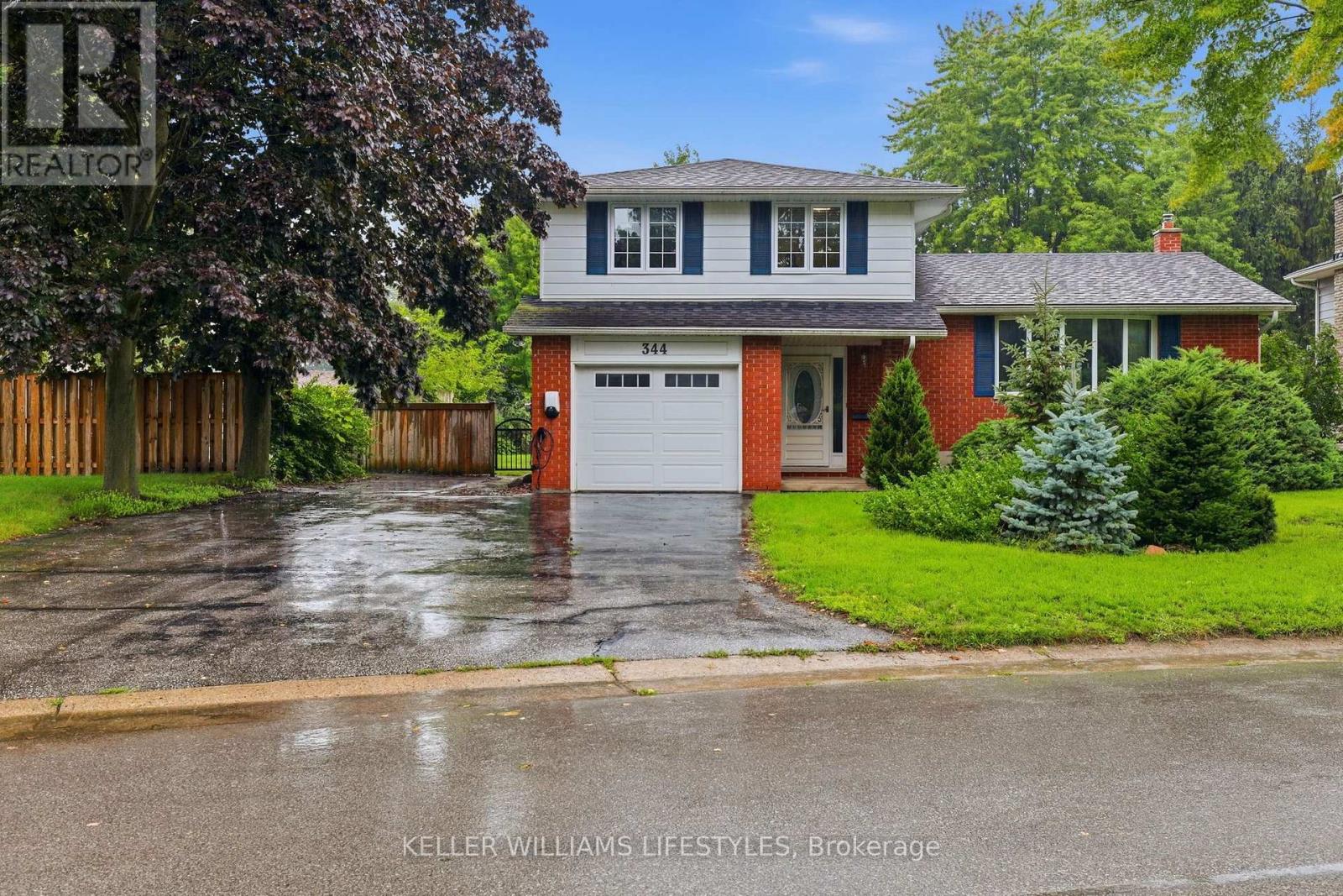 344 Robert Street Property Photo 2