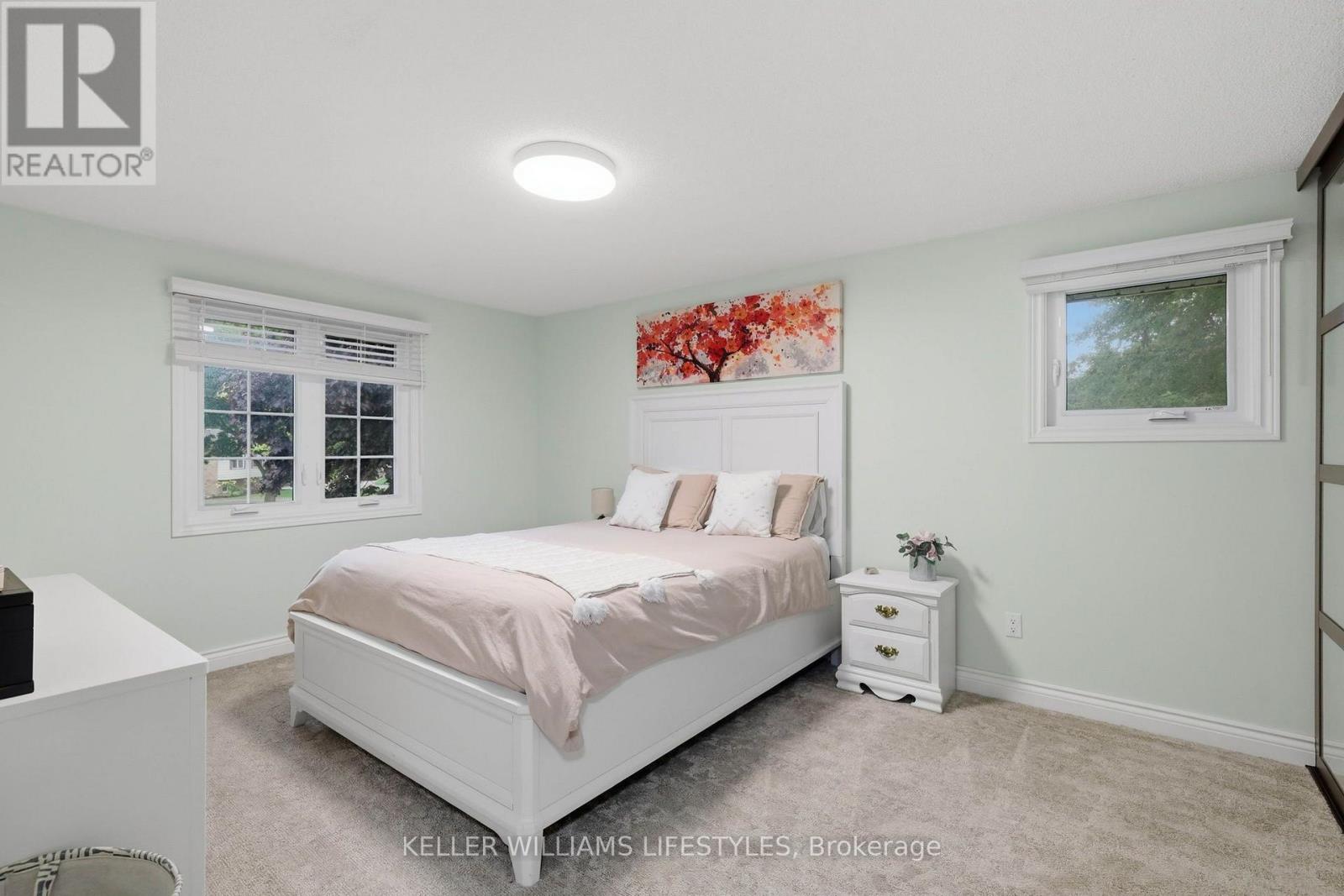 344 Robert Street Property Photo 19