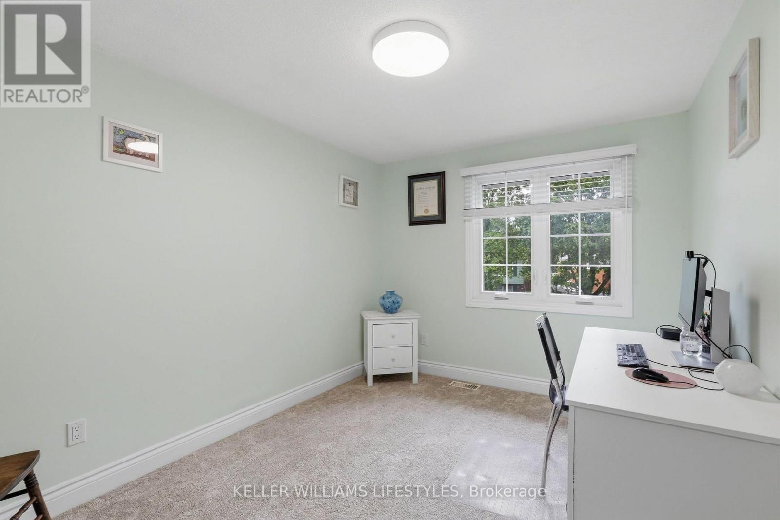 344 Robert Street Property Photo 24