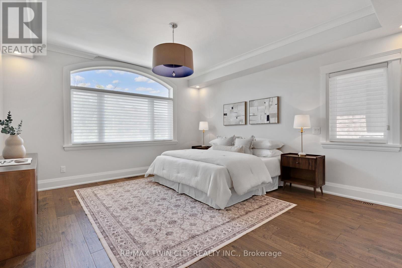 12 George Street Property Photo 15