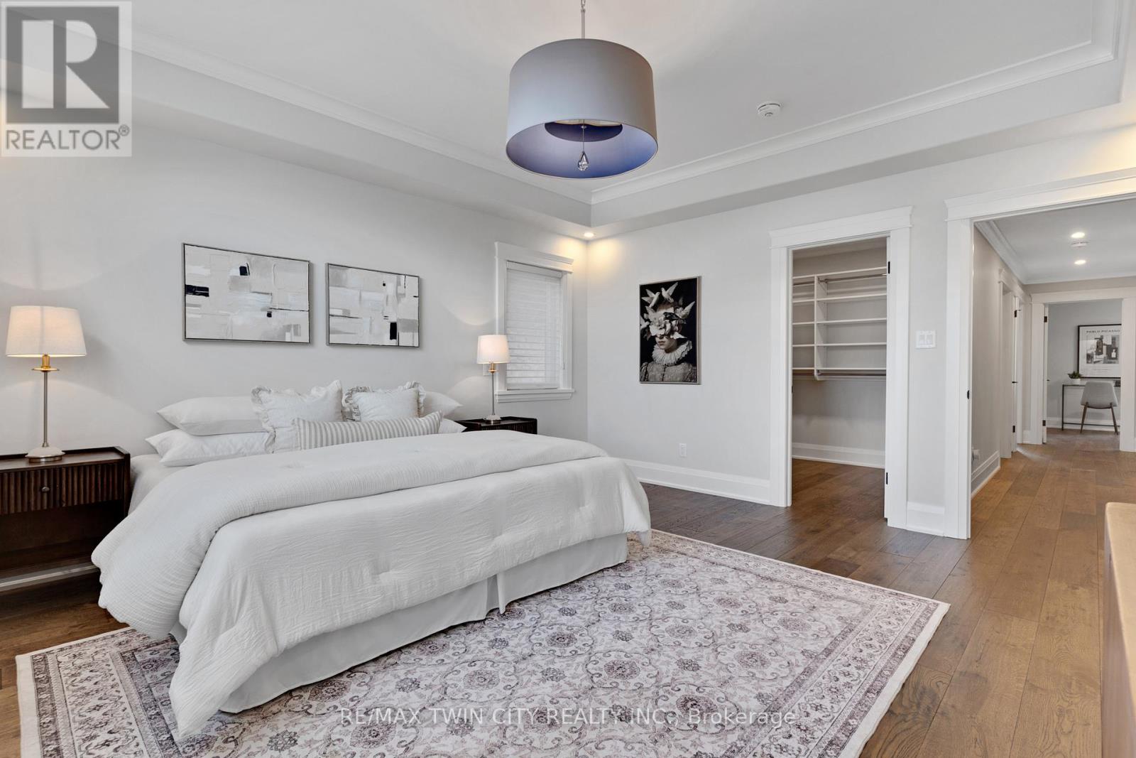 12 George Street Property Photo 17