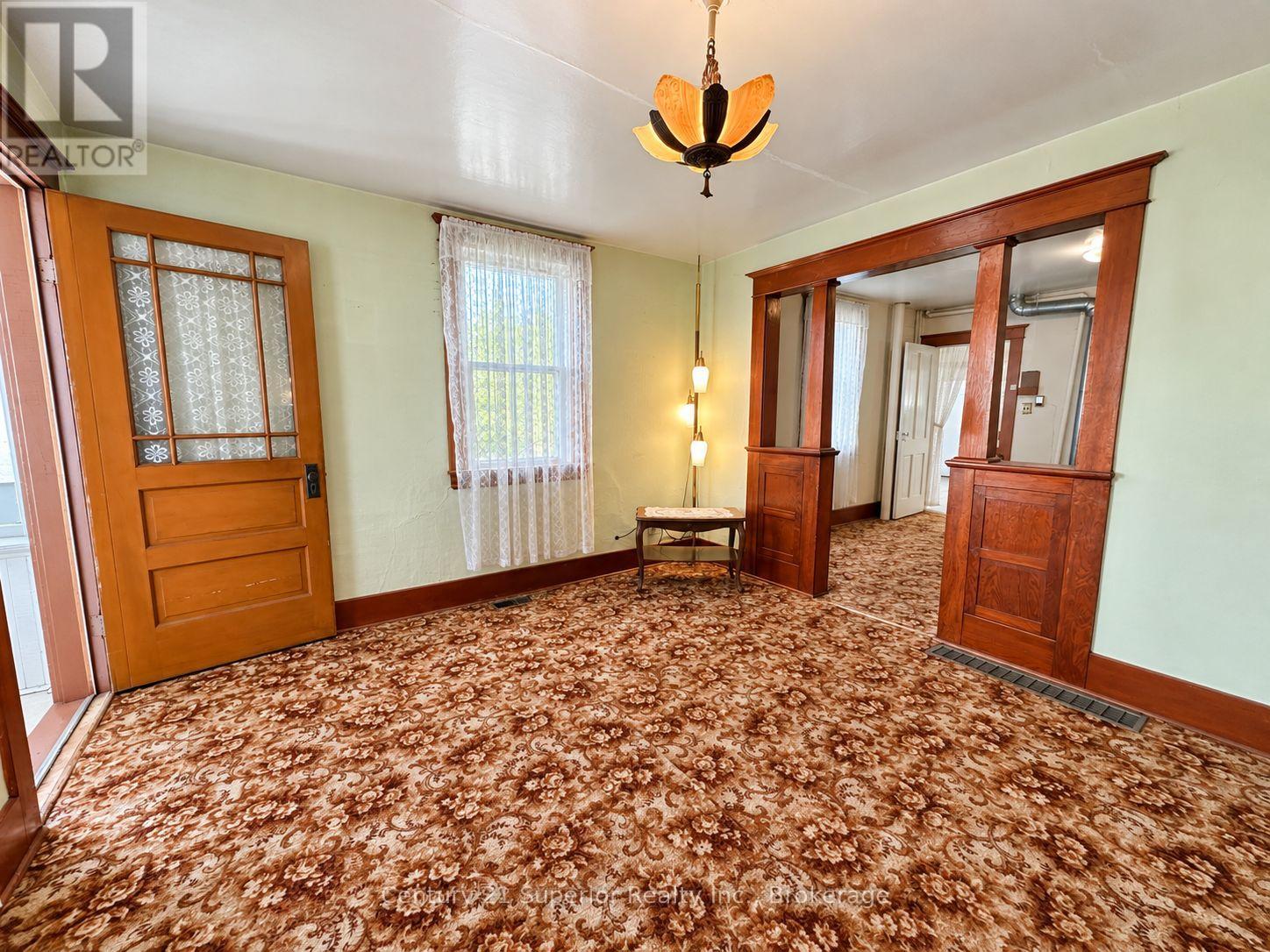 531 Mctavish Street Property Photo 11