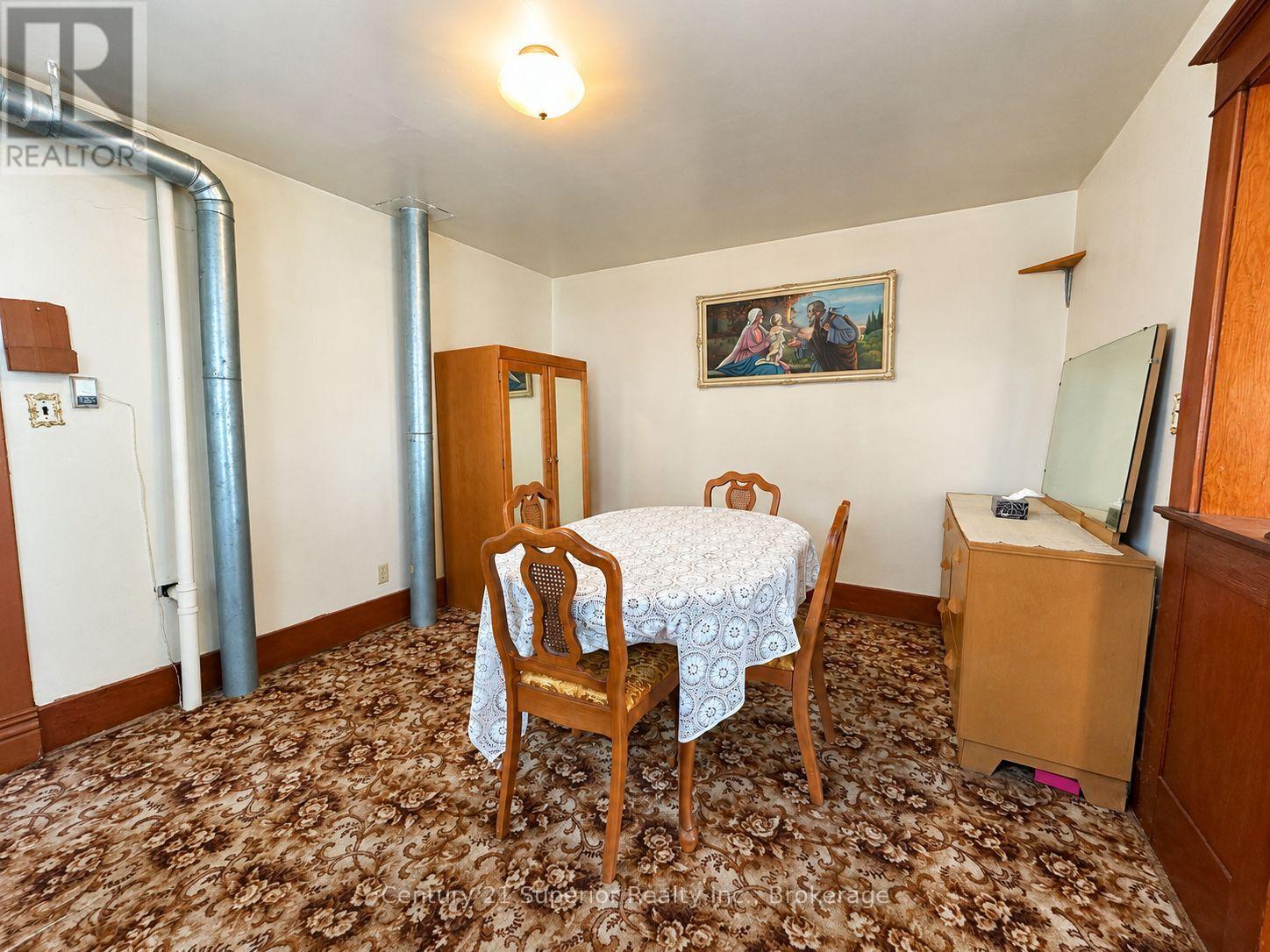 531 Mctavish Street Property Photo 14