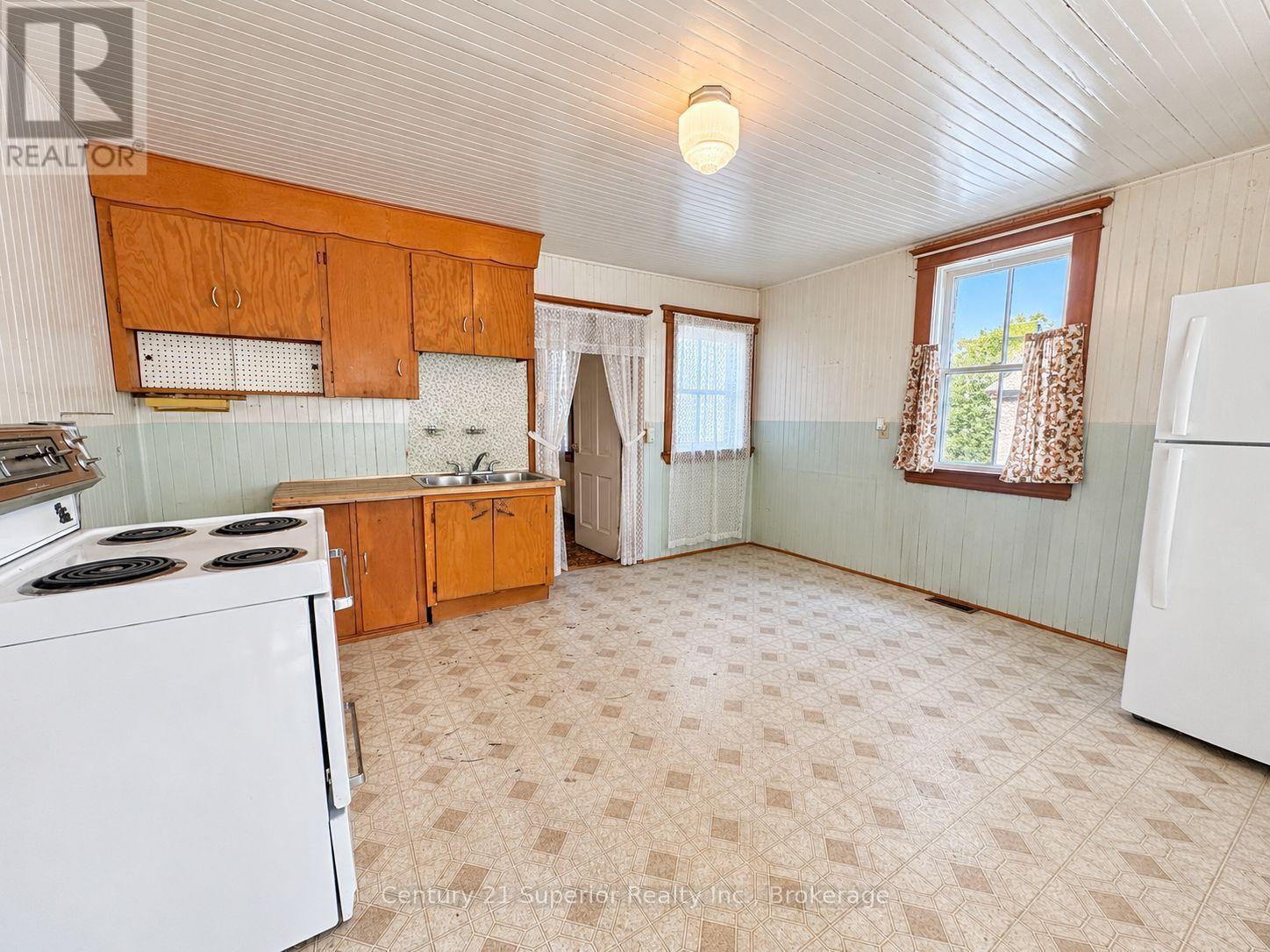 531 Mctavish Street Property Photo 16