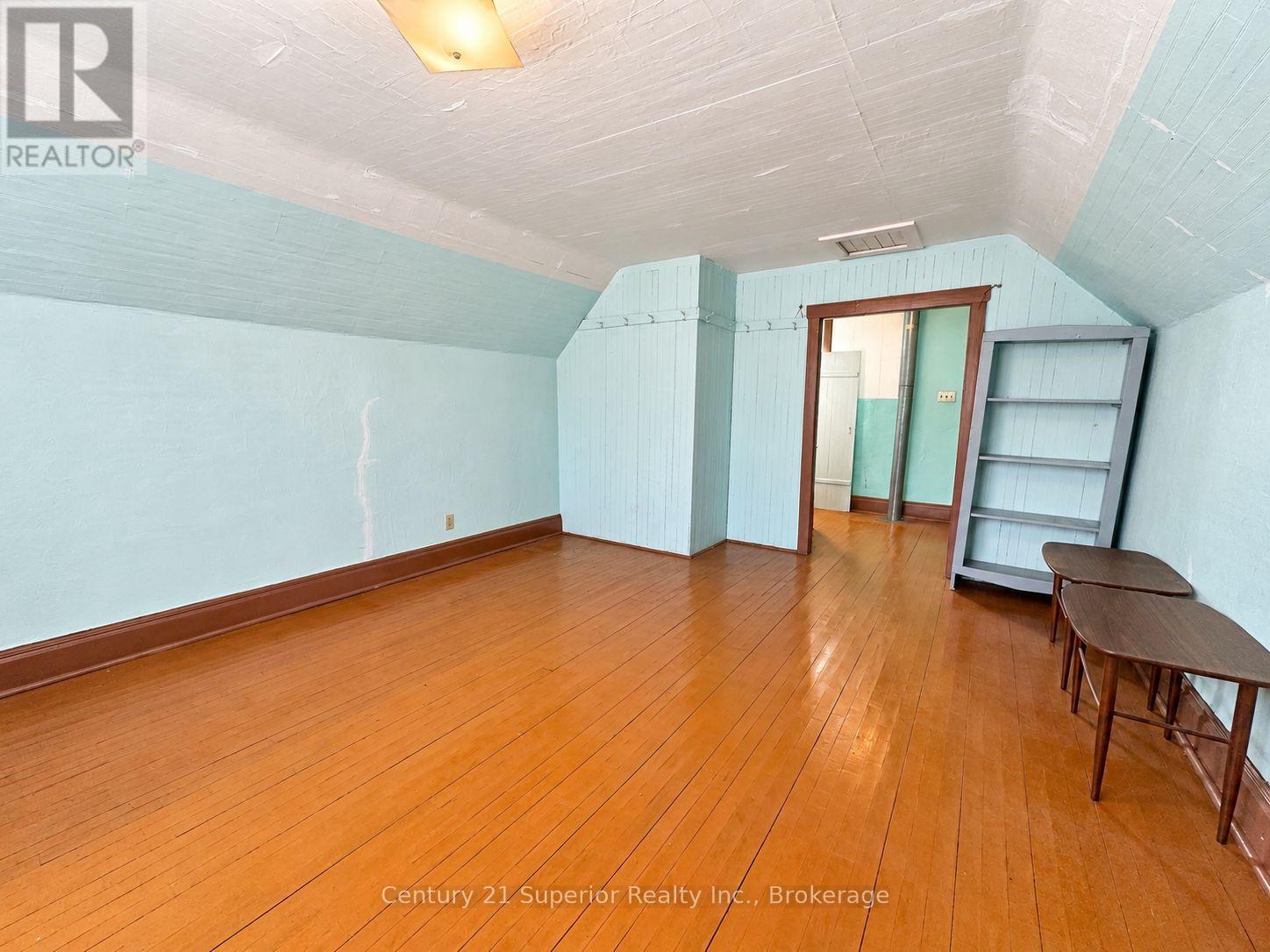531 Mctavish Street Property Photo 26