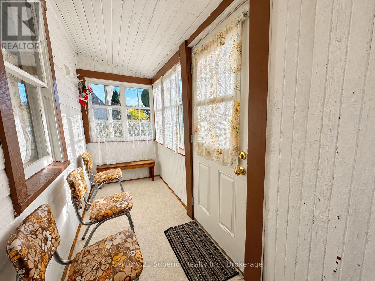 531 Mctavish Street Property Photo 34