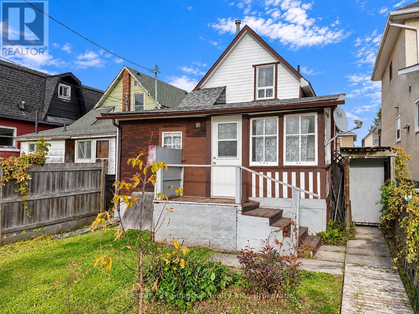 531 Mctavish Street Property Photo 36