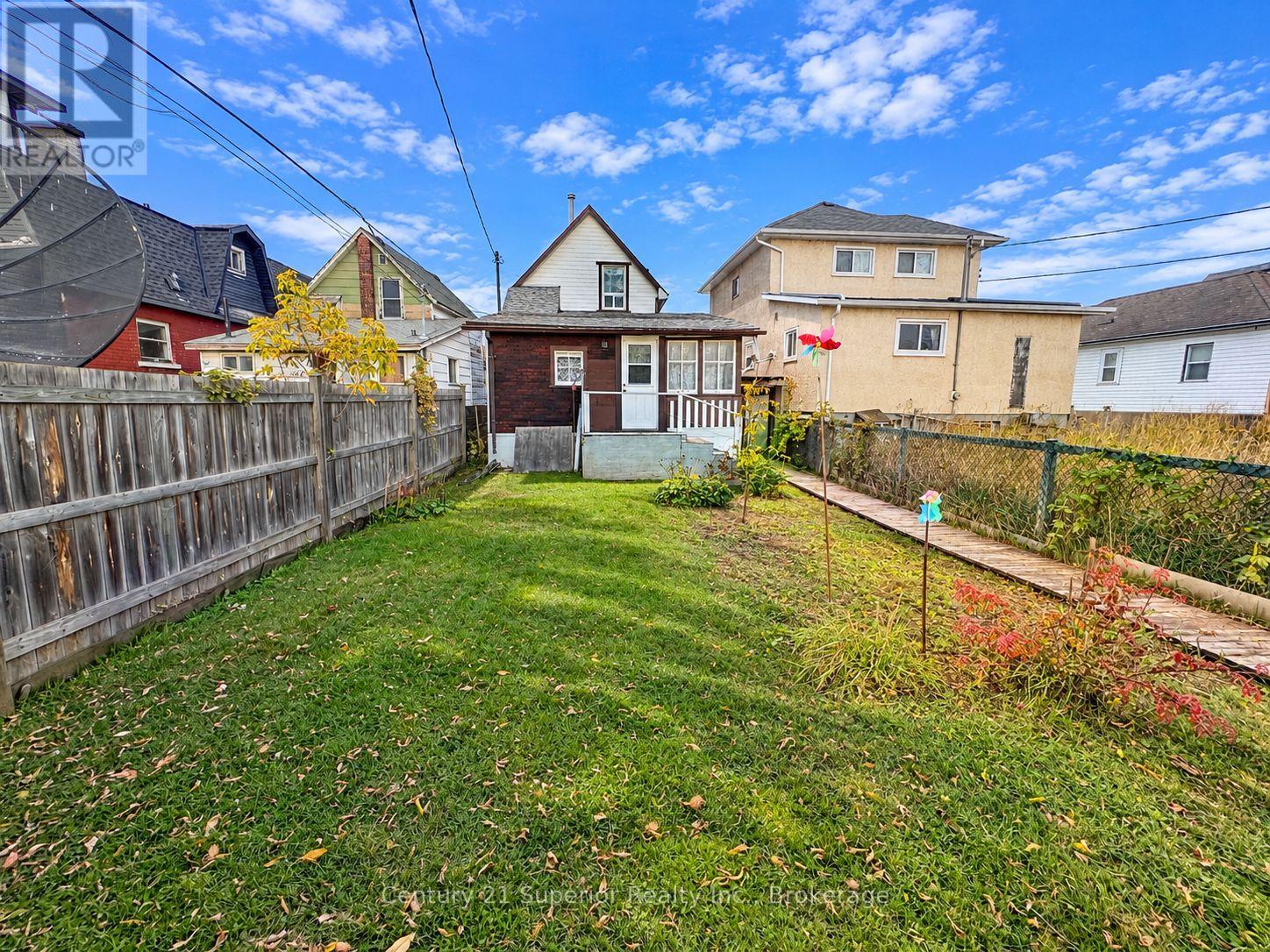 531 Mctavish Street Property Photo 38