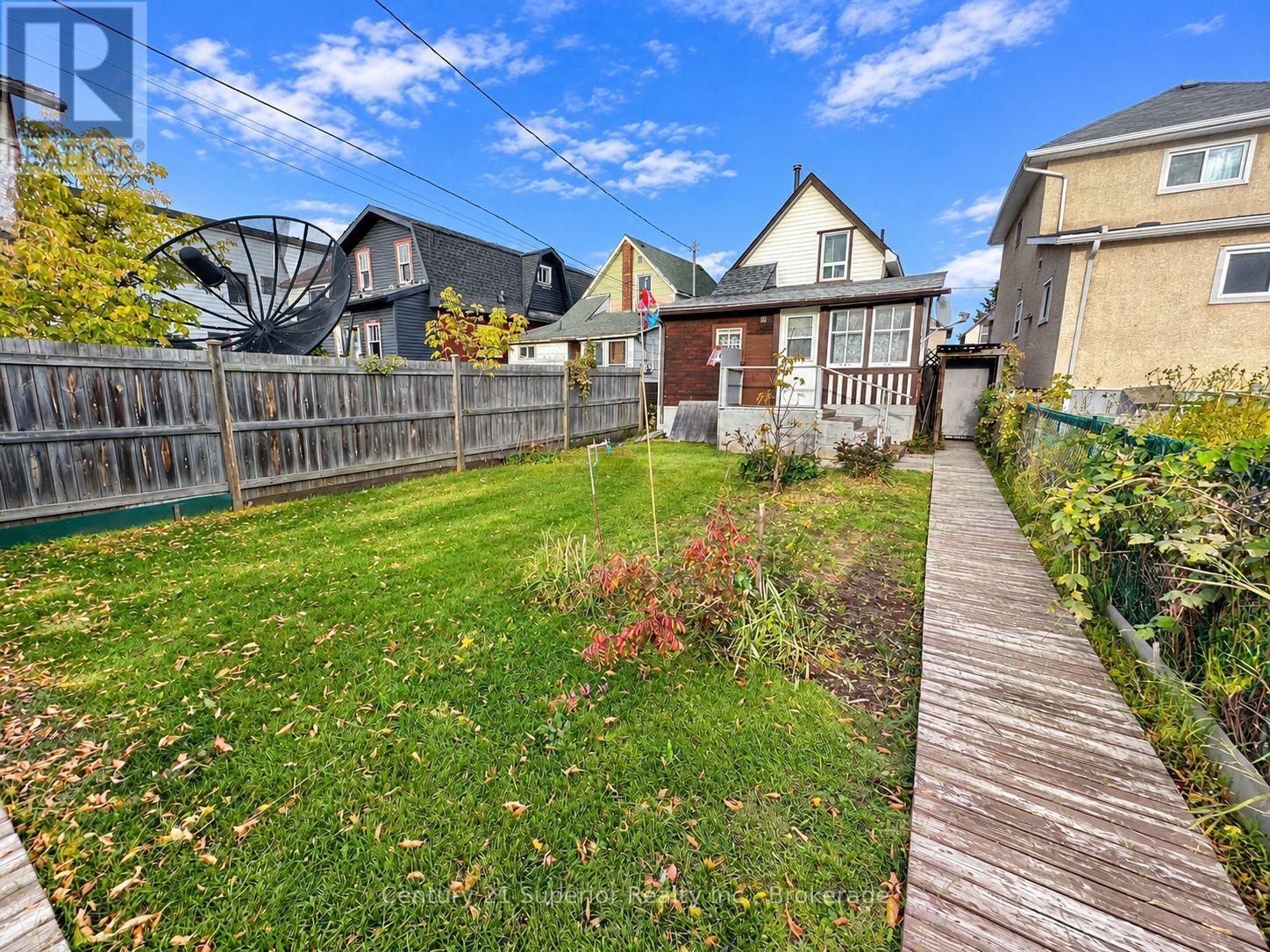 531 Mctavish Street Property Photo 40