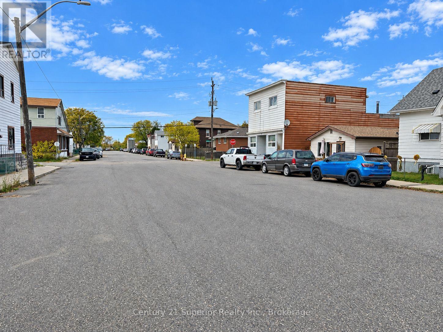 531 Mctavish Street Property Photo 44