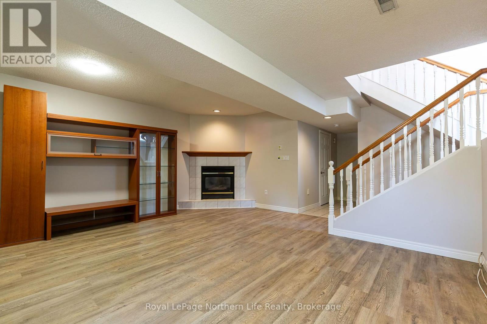 511 Bromley Avenue Property Photo 26