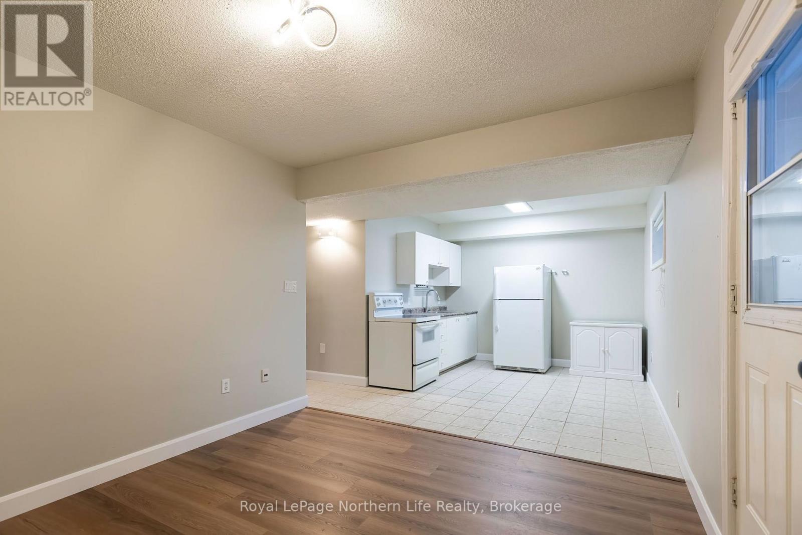 511 Bromley Avenue Property Photo 35