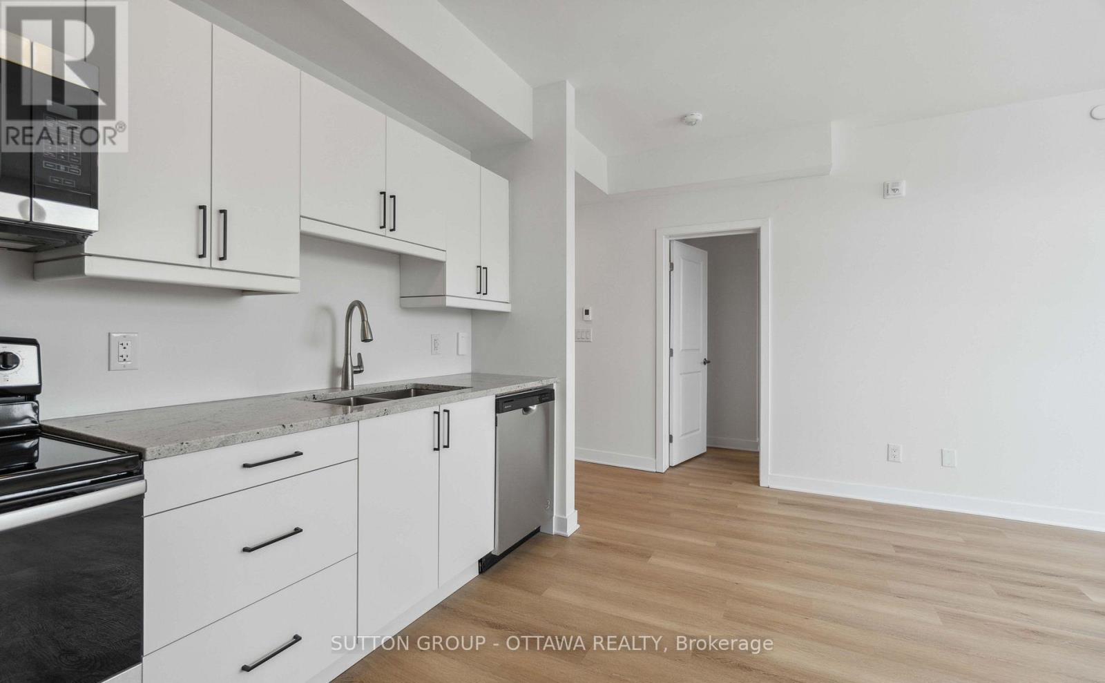 7 Maple Avenue Property Photo 5