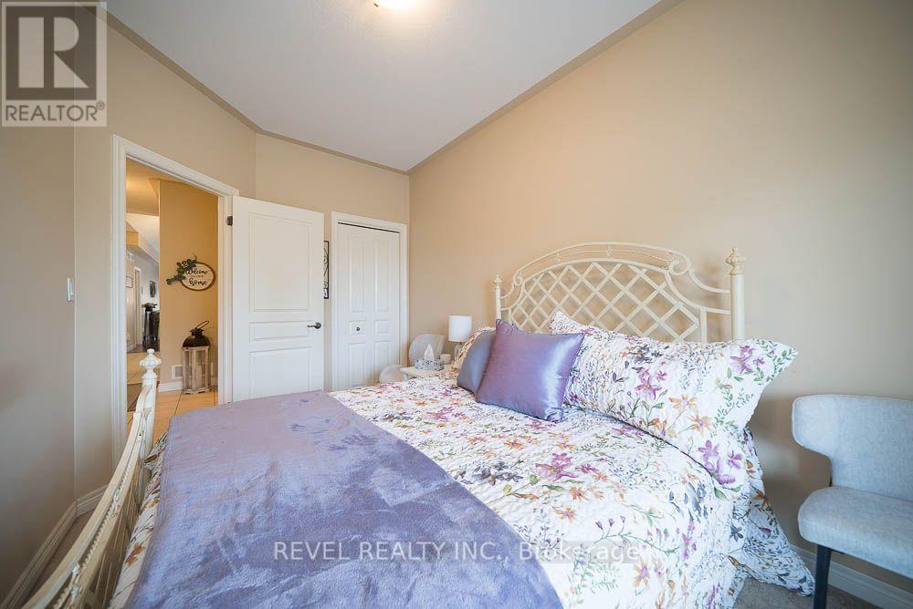 15 Millcroft Drive Property Photo 9