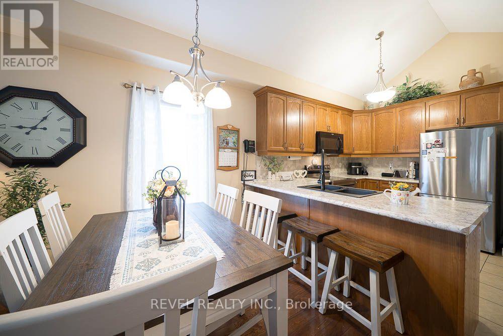 15 Millcroft Drive Property Photo 11