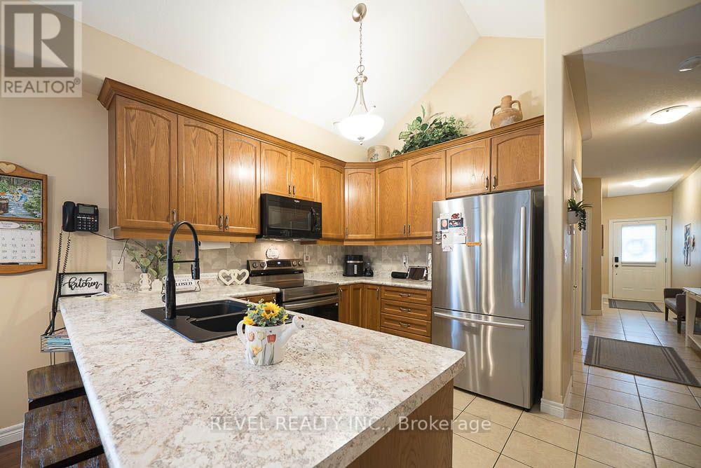 15 Millcroft Drive Property Photo 13
