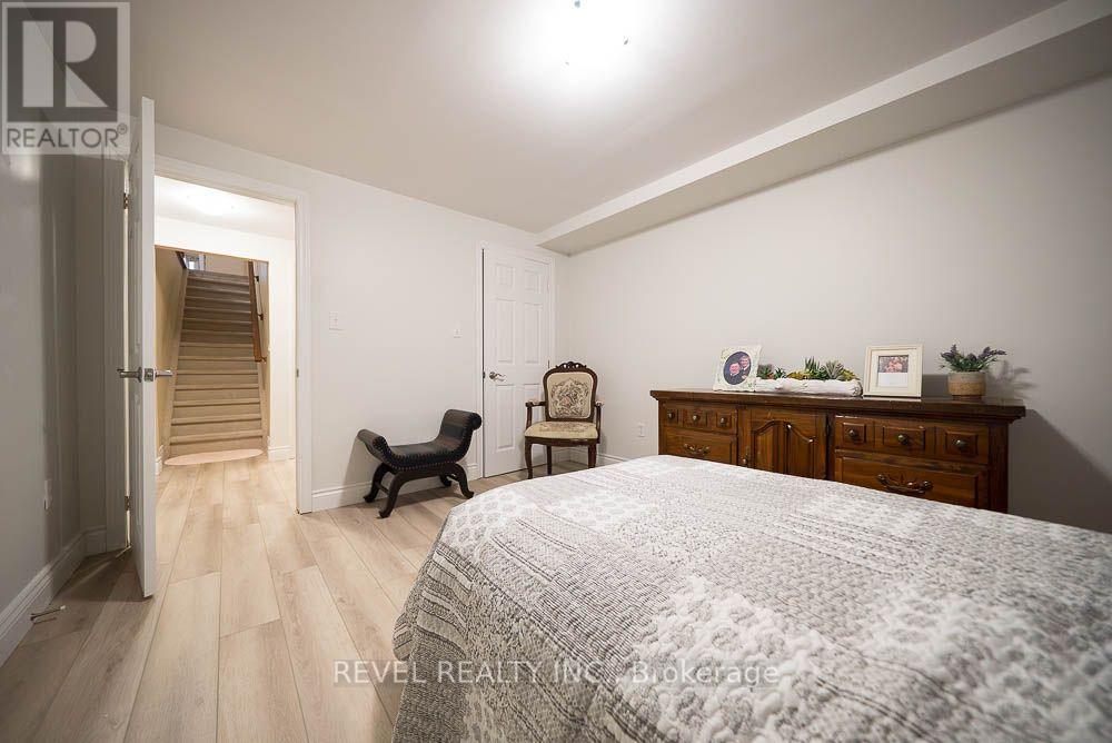 15 Millcroft Drive Property Photo 20