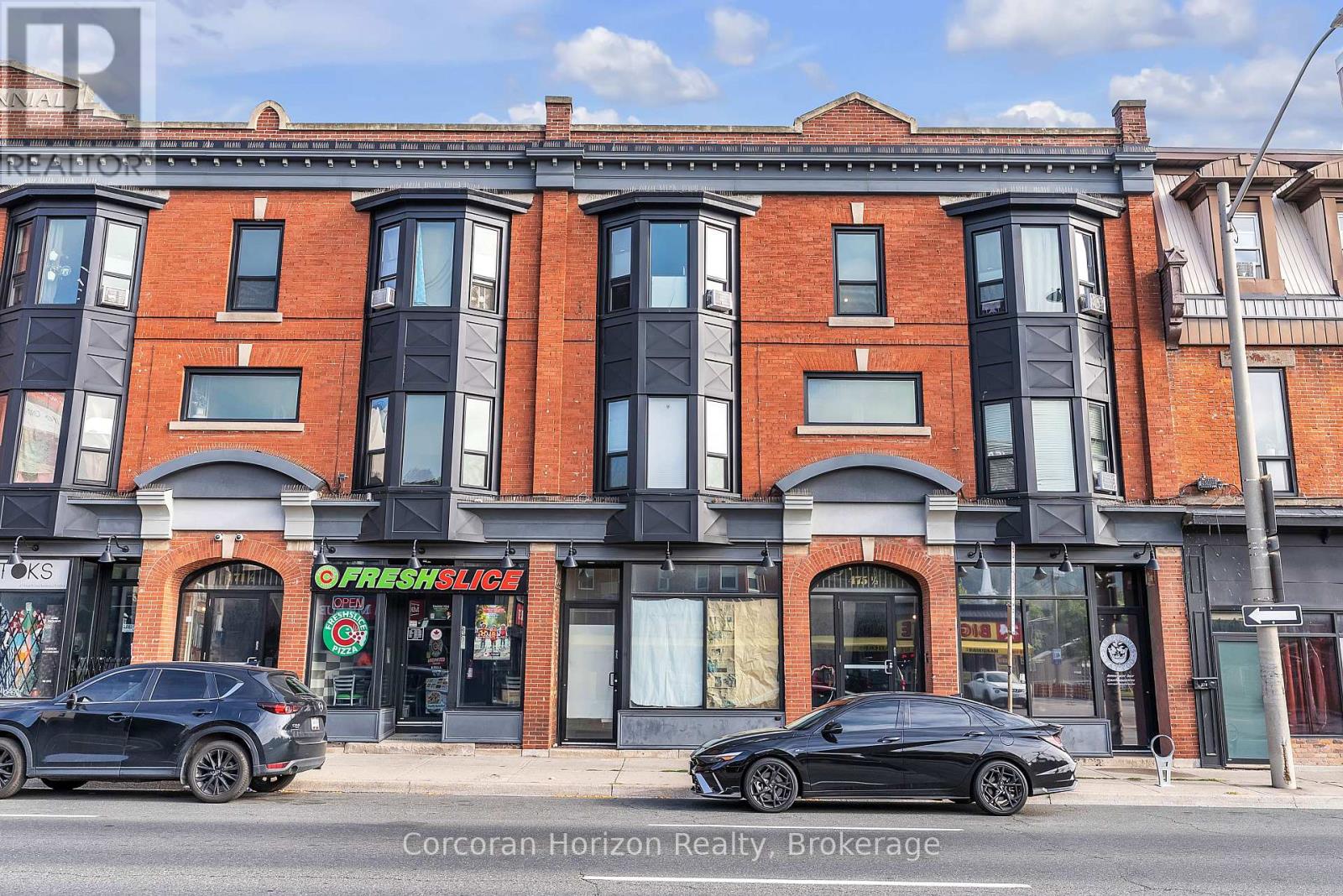 475 King Street E Property Photo 17