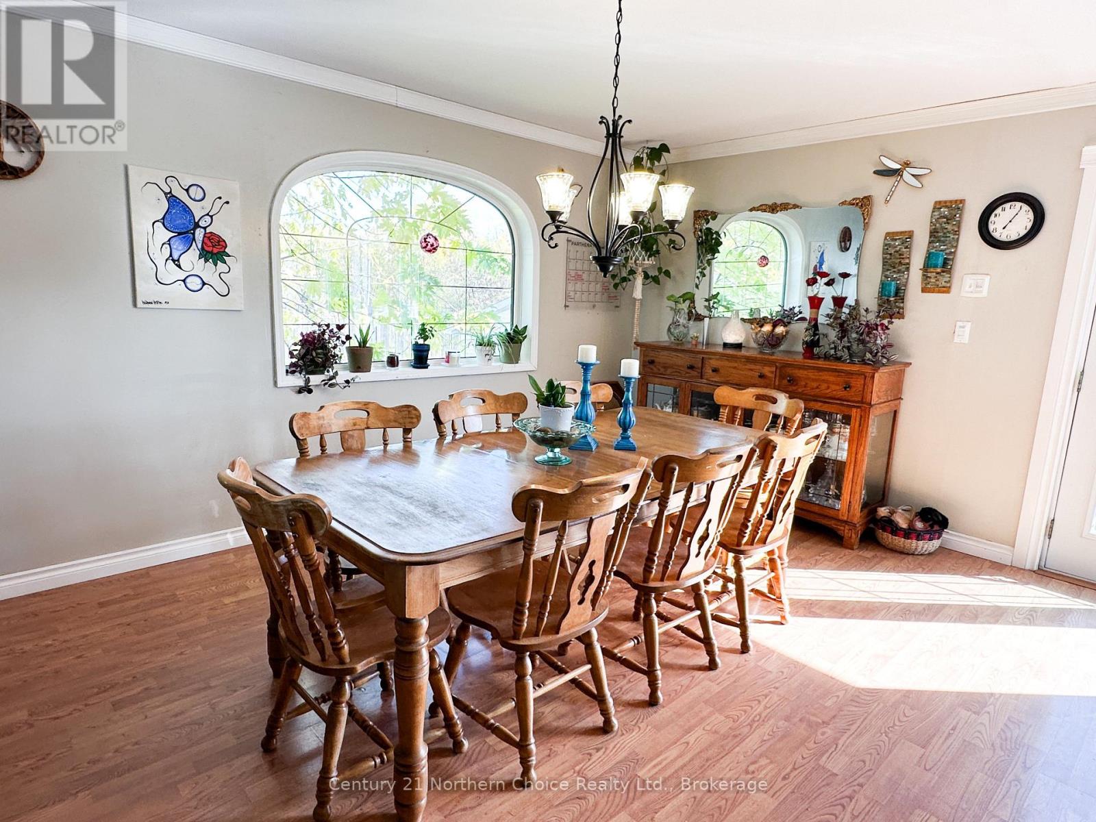 100 Detta Road Property Photo 8
