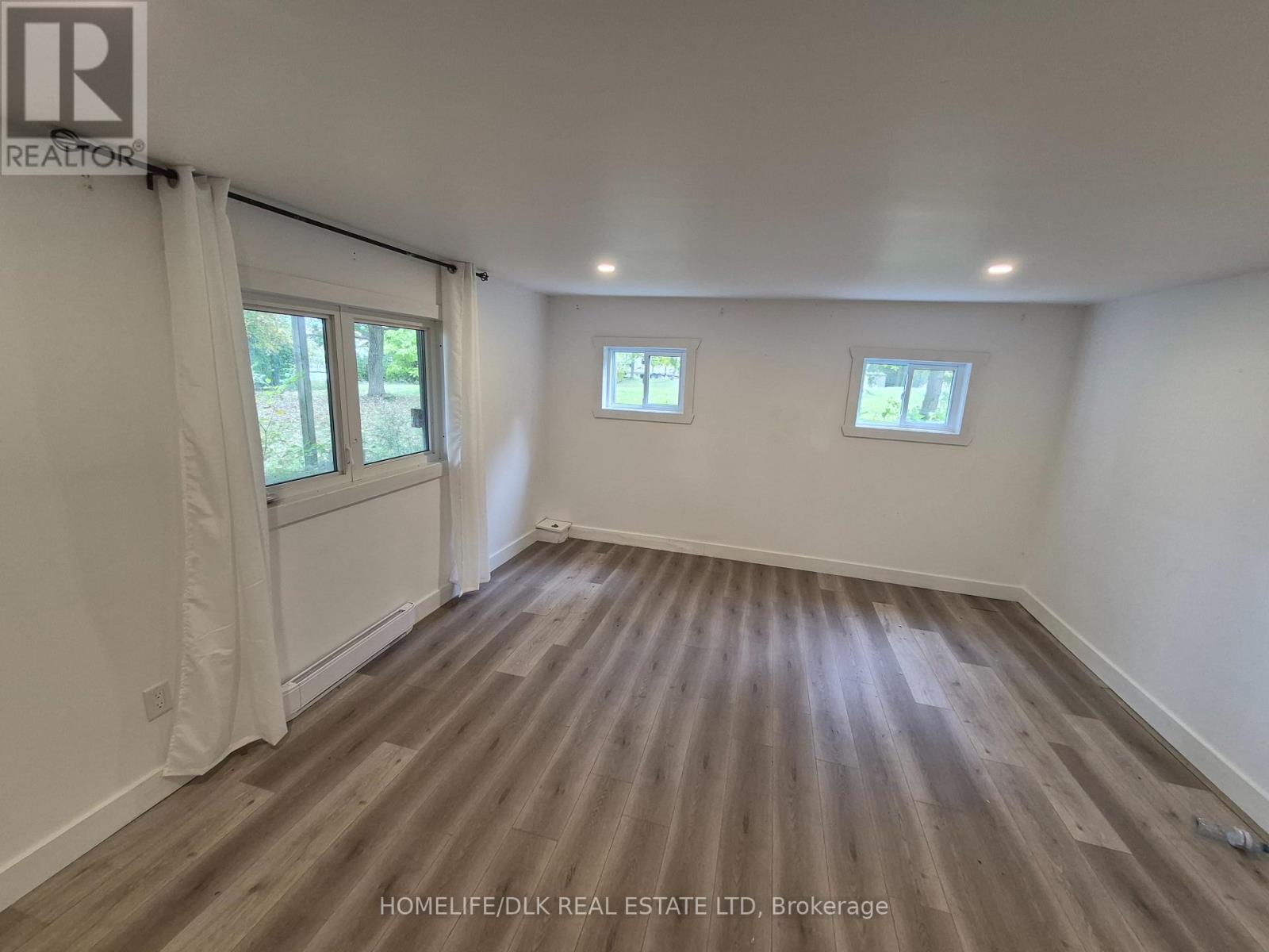225 Johnson Bay Lane Property Photo 13