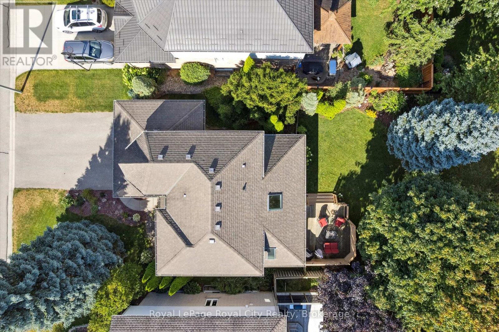 27 Oakridge Crescent Property Photo 50